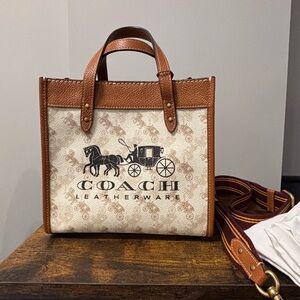 Coach Field Tote 22